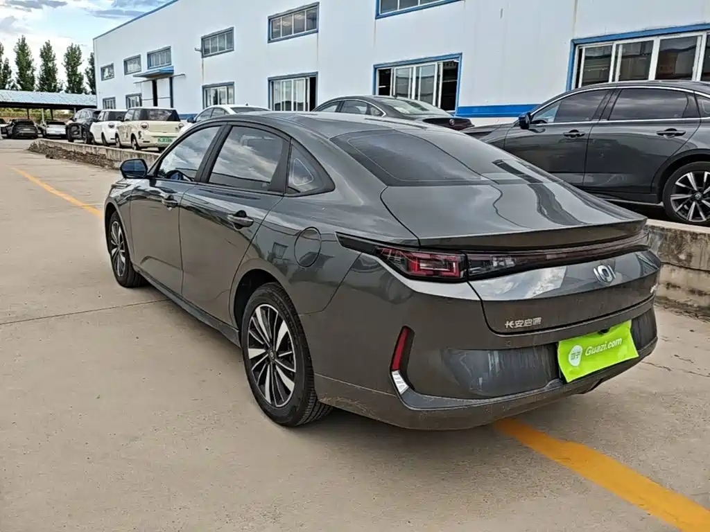 Qiyuan 长安启源A05经典 — миниатюра 5