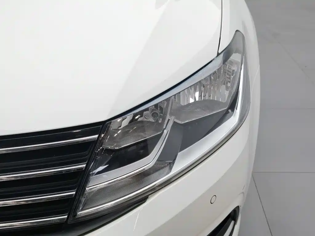 Volkswagen Lavida — миниатюра 7