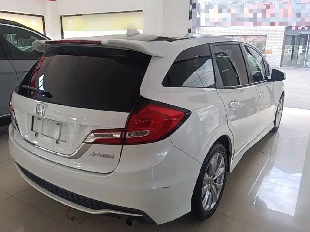 Honda Jade — миниатюра 5