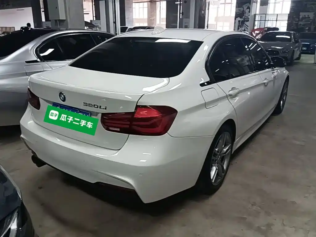 BMW 3 Series — миниатюра 7