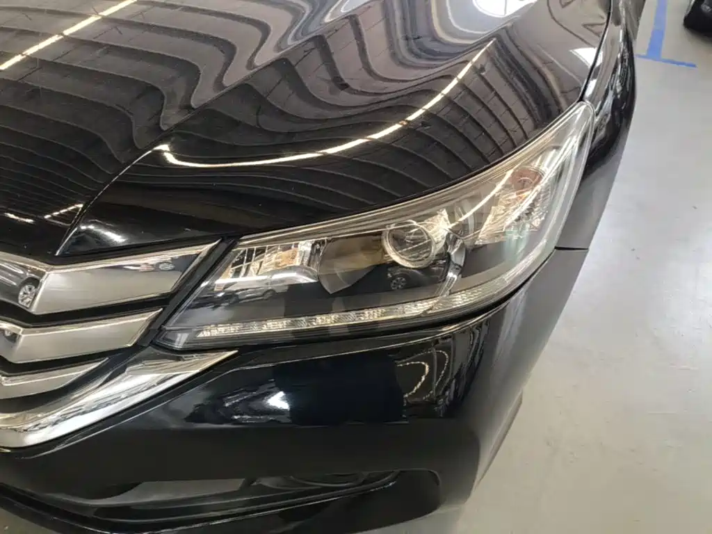 Honda Accord — миниатюра 24