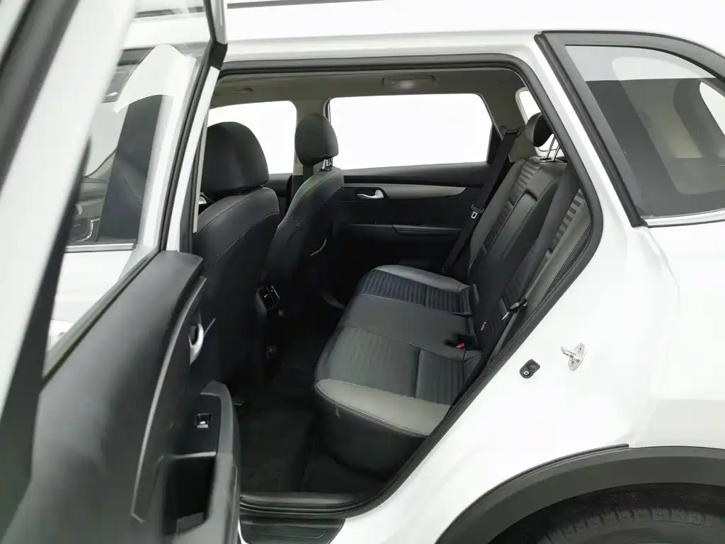 Kia Sportage — миниатюра 15