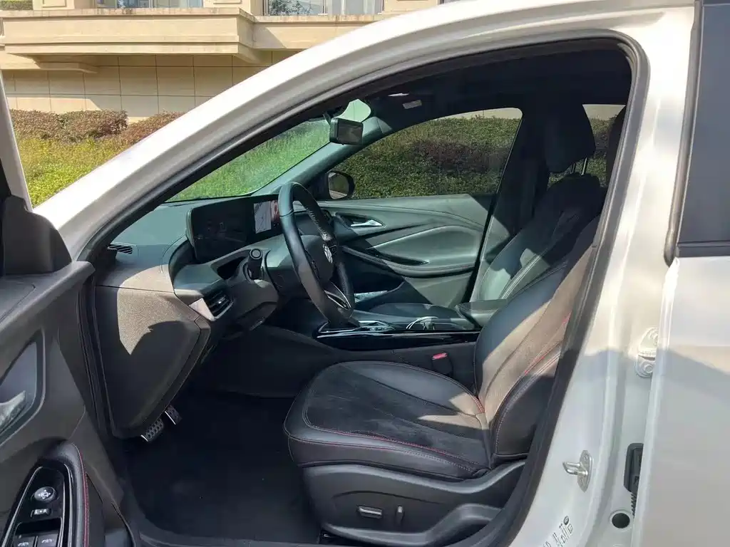 Buick Verano — миниатюра 4