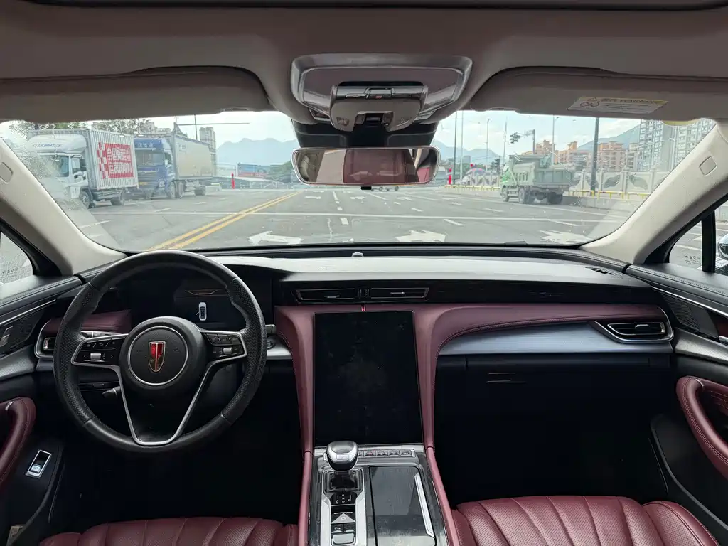 Hongqi Hongqi H5 — миниатюра 7