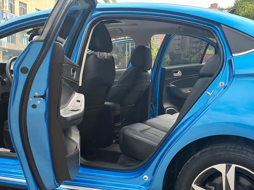 Chery Arrizo 5 PLUS — миниатюра 14