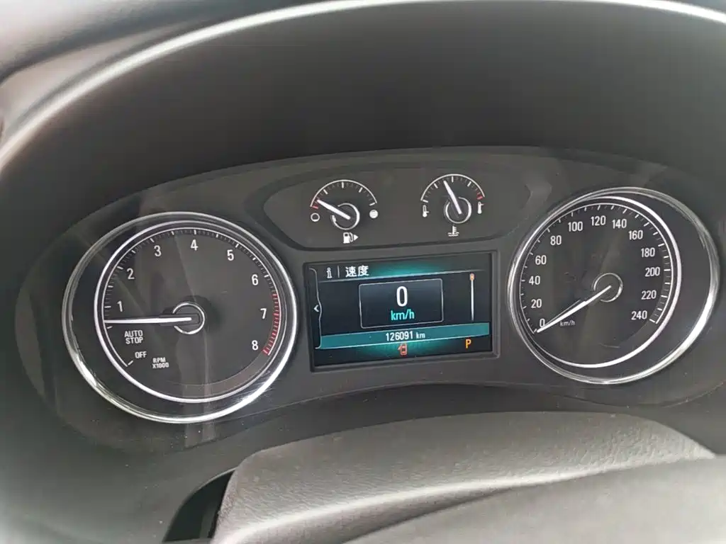 Buick LaCrosse — миниатюра 12