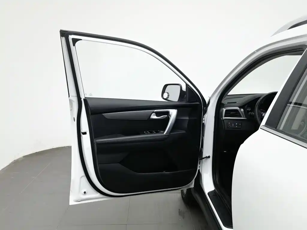 Kia Sportage — миниатюра 8