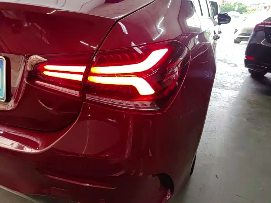 Mercedes-Benz A-Class — миниатюра 8