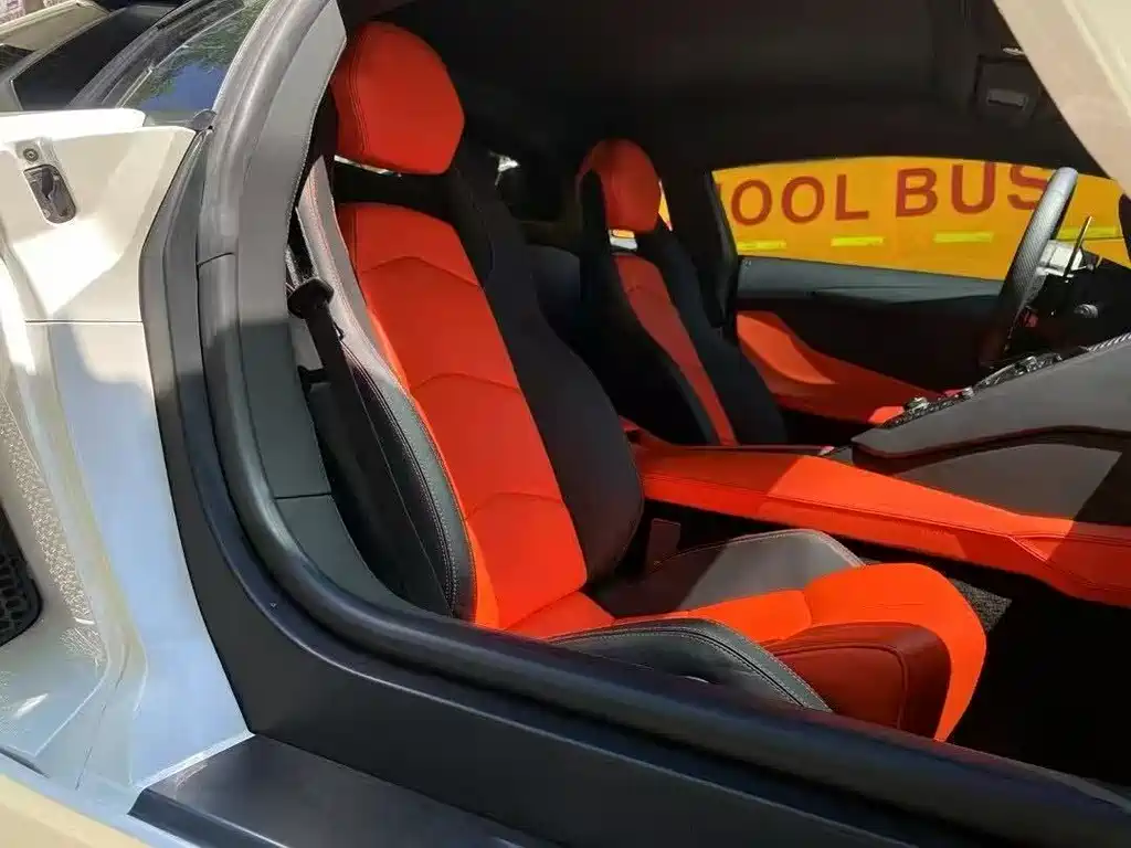 Lamborghini Aventador 2011 LP 700-4