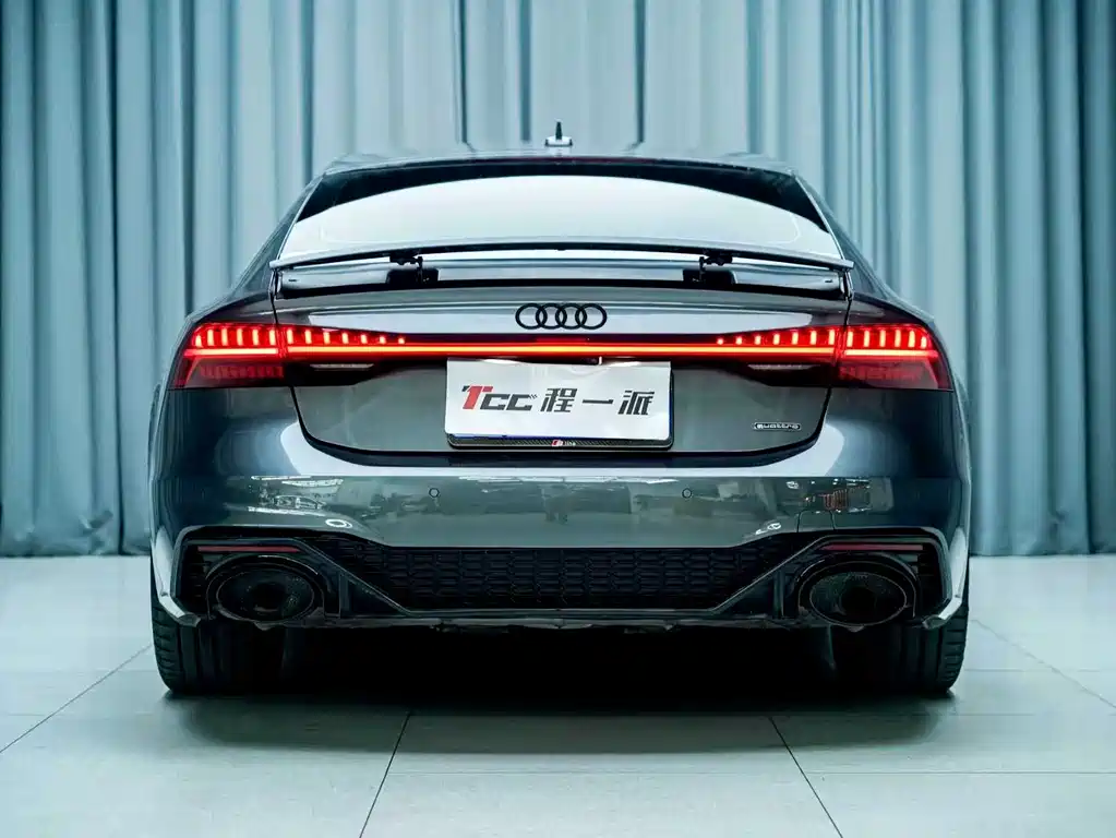 Audi A7 2022 55 TFSI quattro Premium