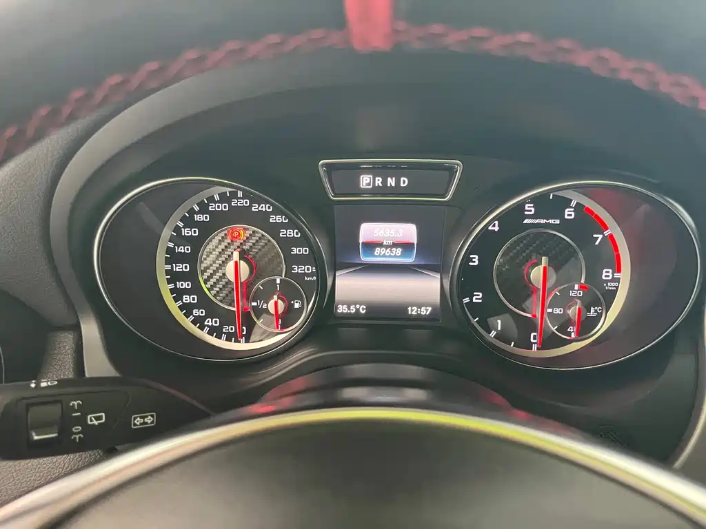 Mercedes-Benz GLA AMG — миниатюра 8