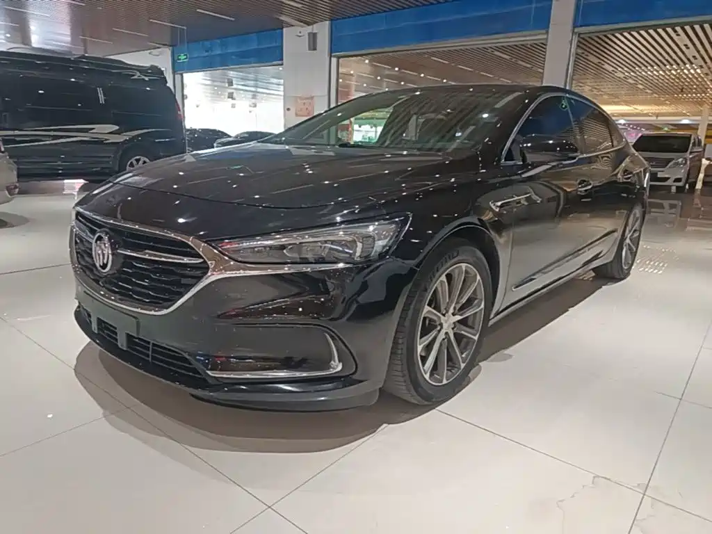 Buick LaCrosse — миниатюра 2