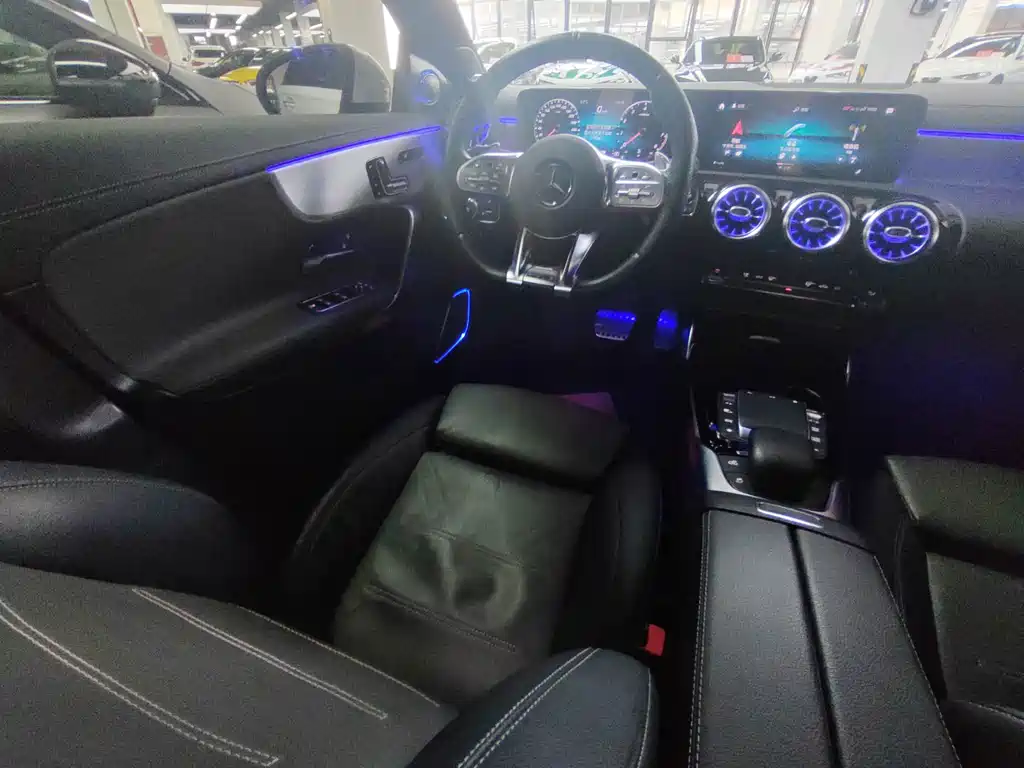 Mercedes-Benz A-Class AMG (Import) — миниатюра 9