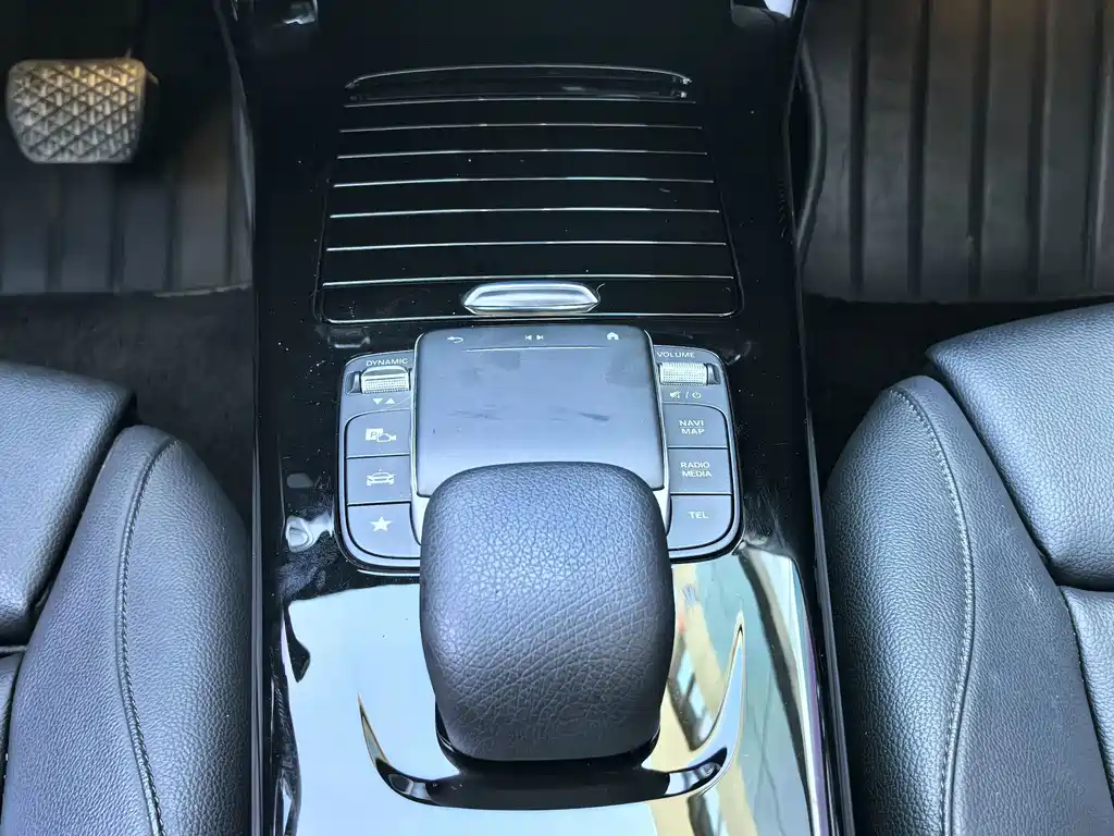 Mercedes-Benz A-Class — миниатюра 14