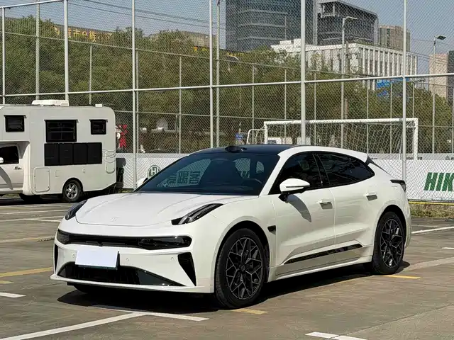 Zeekr 001