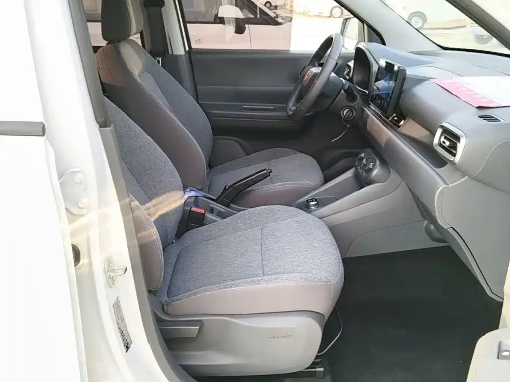 Wuling Hongguang EV — миниатюра 25