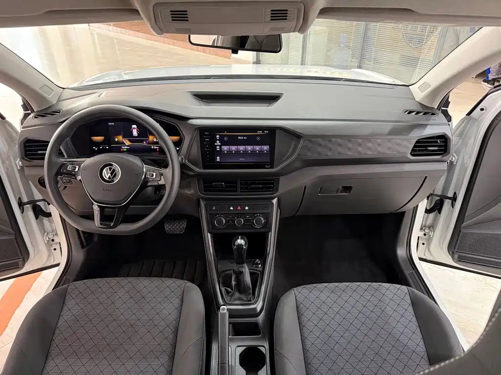Volkswagen T-Cross — миниатюра 12