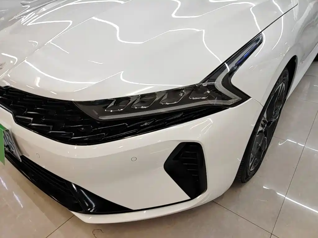 Kia K5 — миниатюра 24