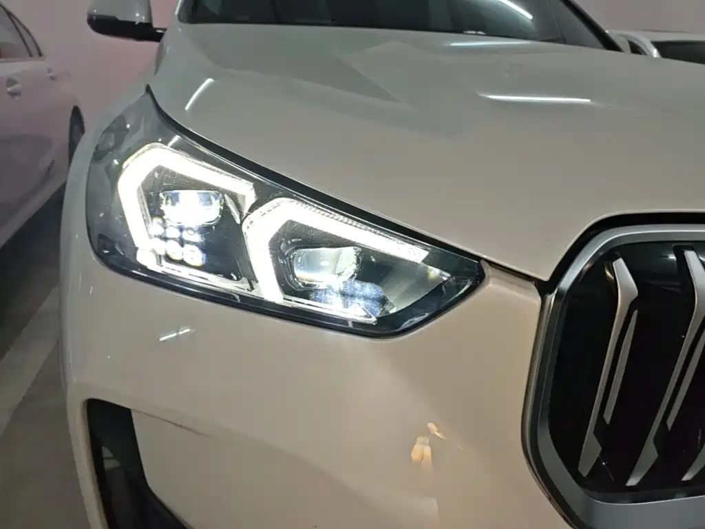 BMW X1 — миниатюра 11