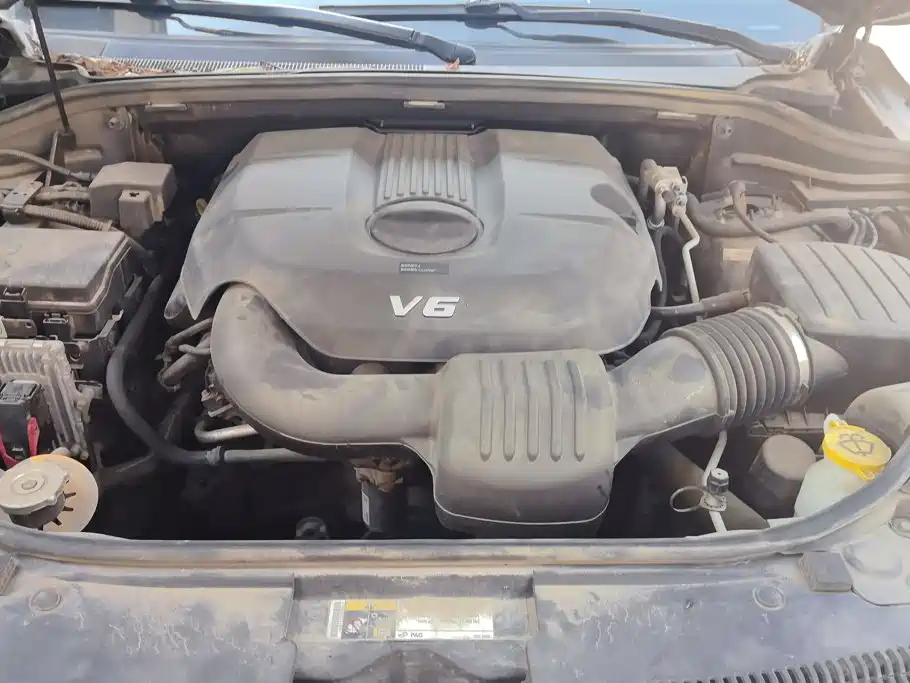 Jeep Grand Cherokee (Import) — миниатюра 10