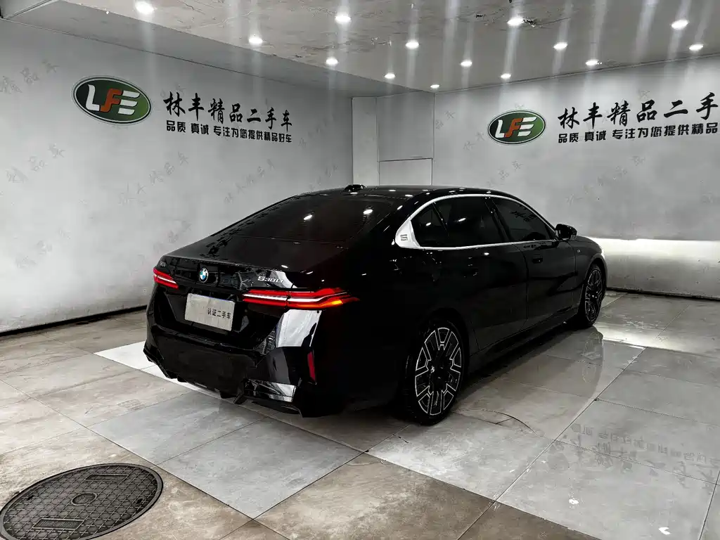 BMW 5 Series 5 2025 530Li Premium M Sport