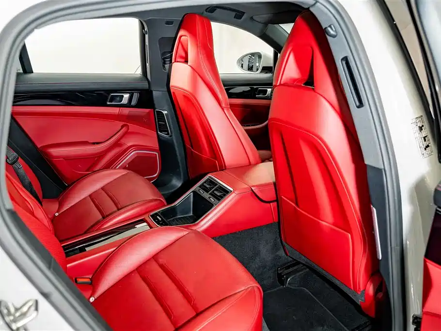 Porsche Panamera — миниатюра 23