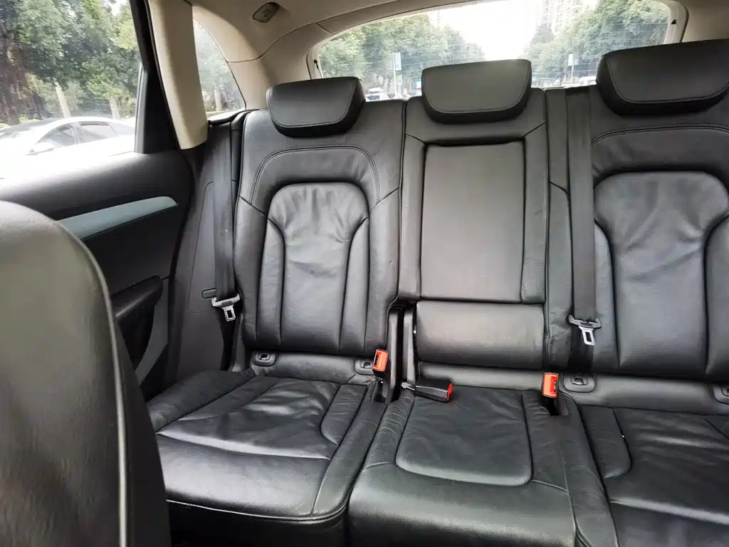 Audi Q5 — миниатюра 21
