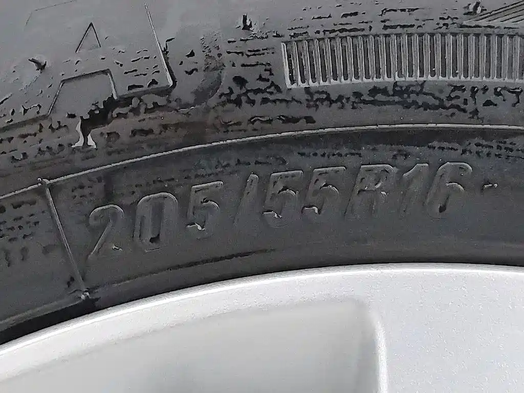 Hyundai Elantra Langdong — миниатюра 24