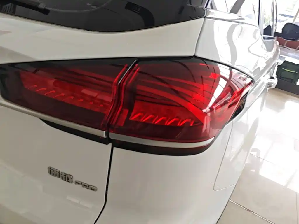 Geely Boyue — миниатюра 8