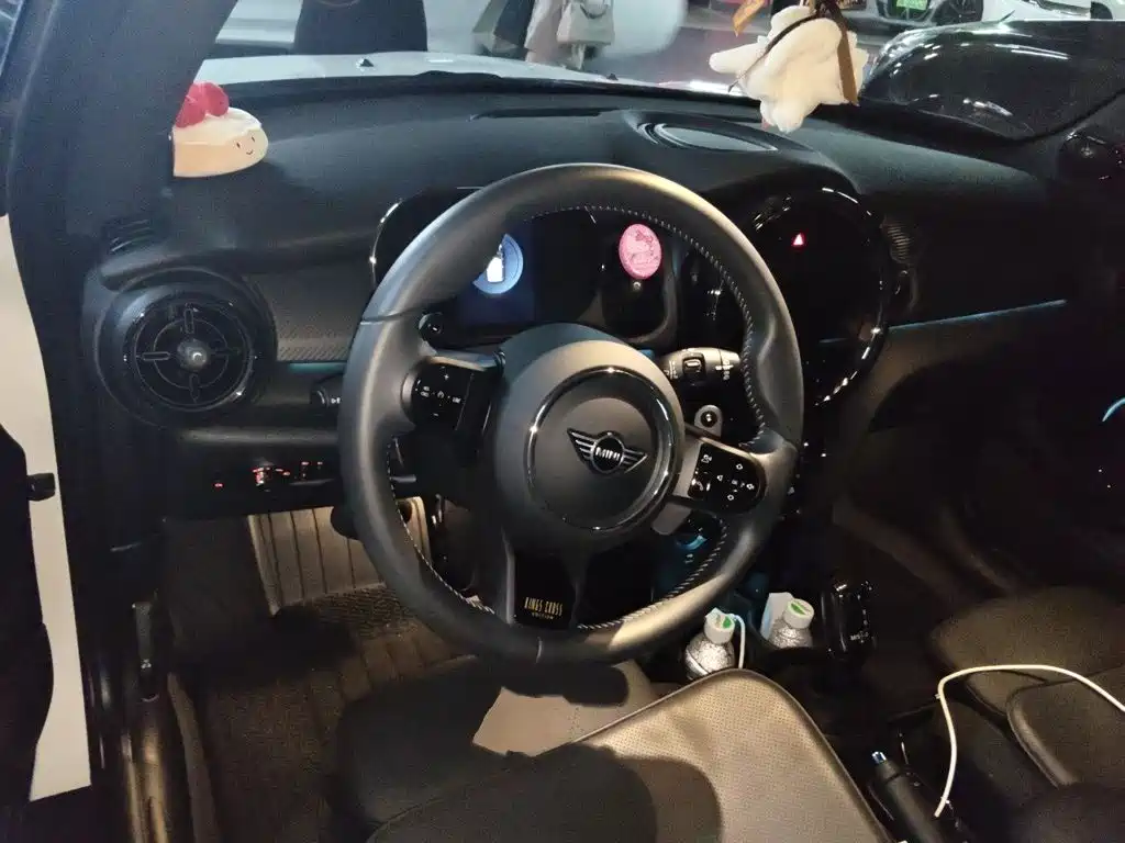 MINI Mini — миниатюра 6