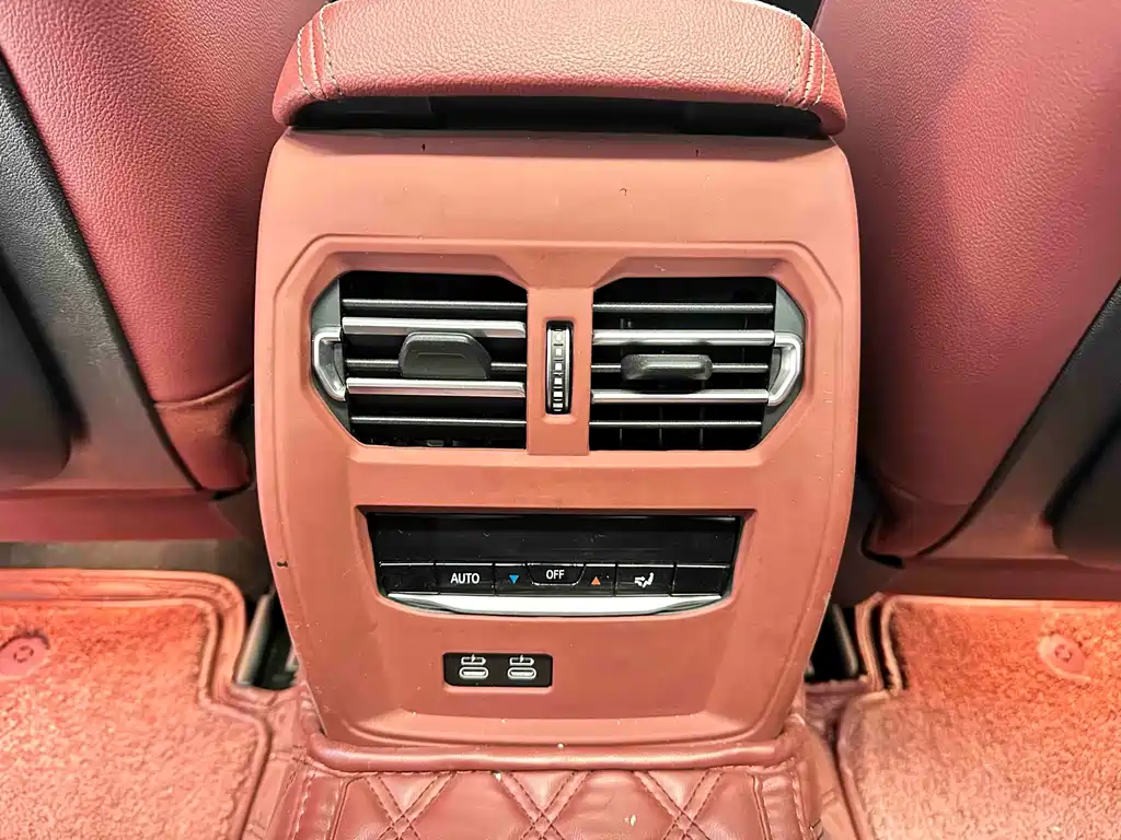 BMW 3 Series — миниатюра 23