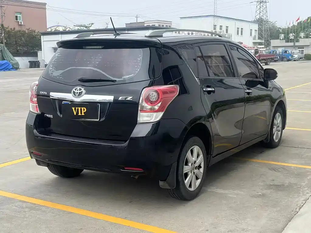 Toyota Verso — миниатюра 5