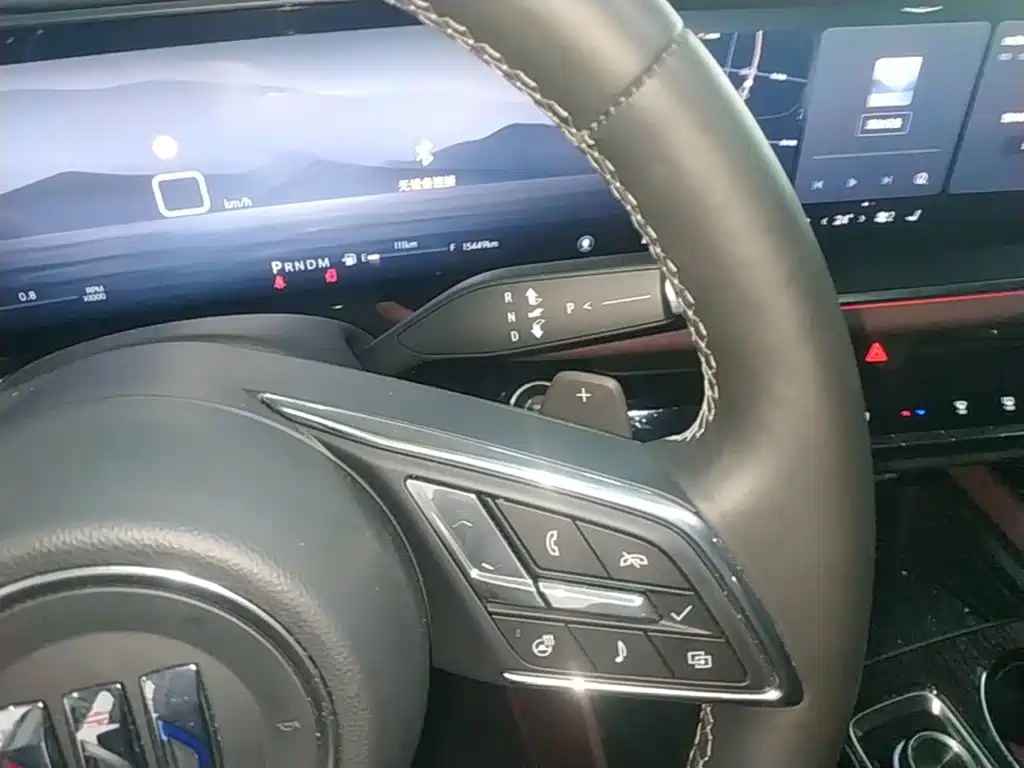 Buick Envision Plus — миниатюра 14
