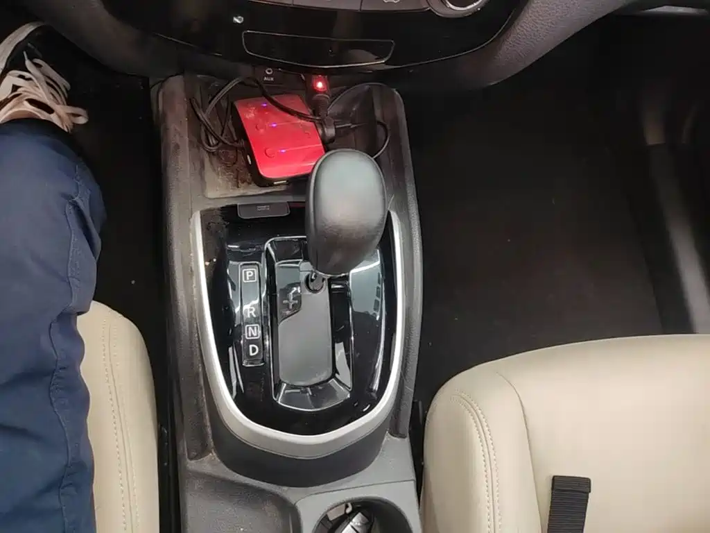 Nissan Qashqai — миниатюра 14