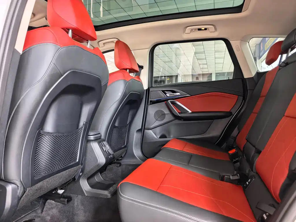BMW X1 — миниатюра 10