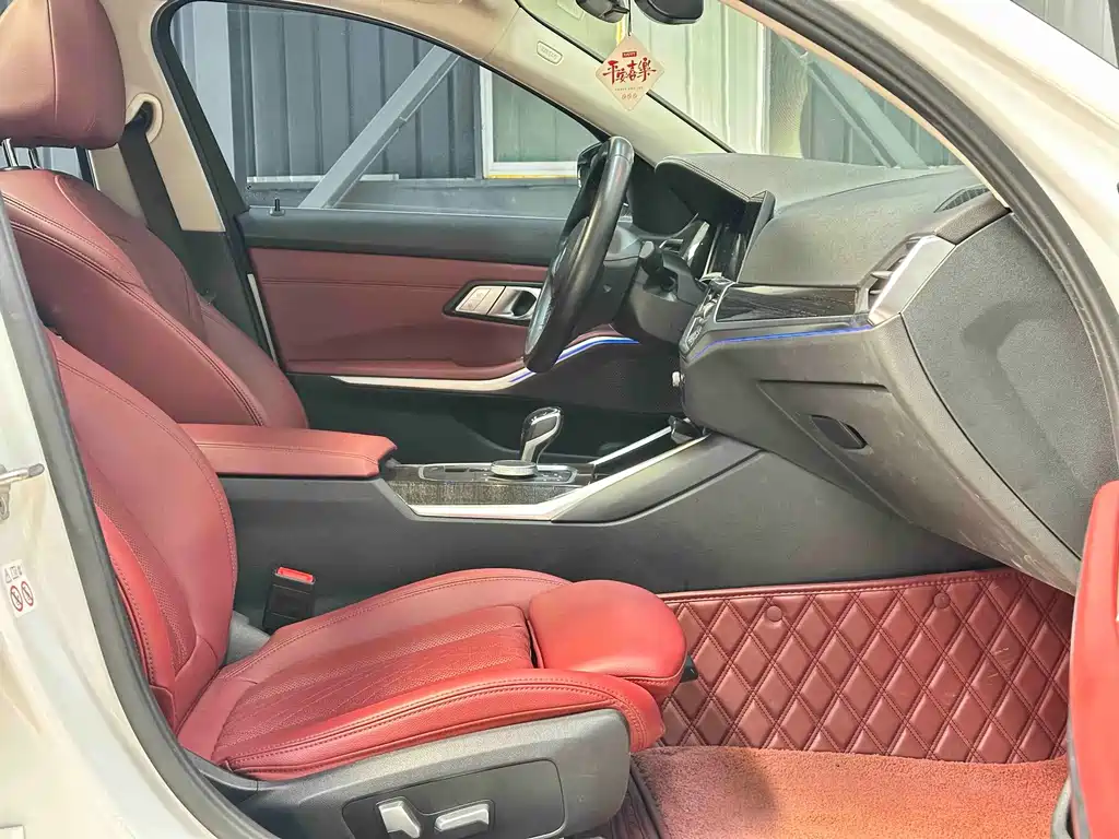 BMW 3 Series — миниатюра 25