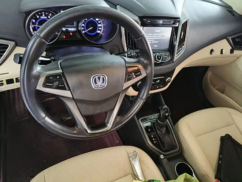 Changan Eado — миниатюра 10