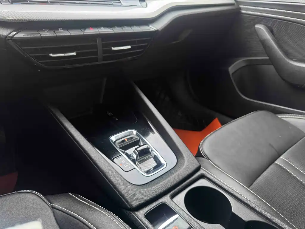 Skoda Octavia — миниатюра 12