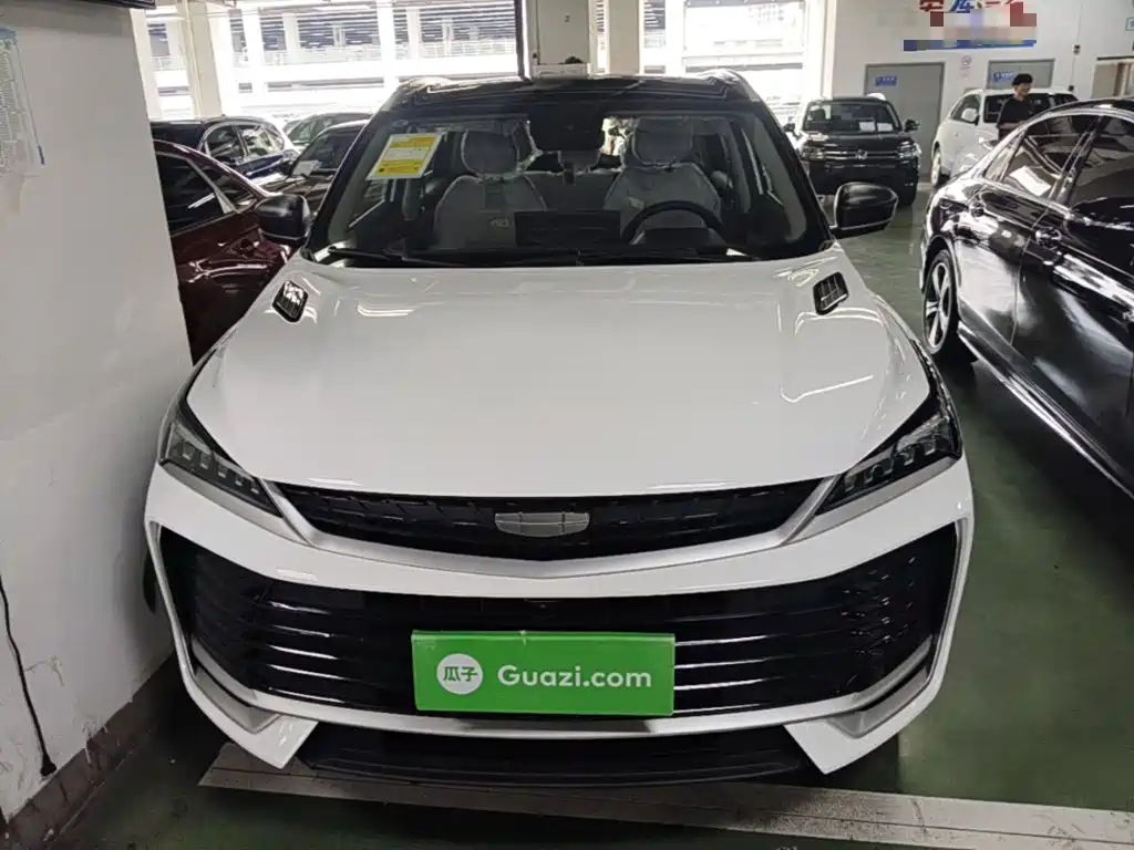 Geely Binyue — миниатюра 3