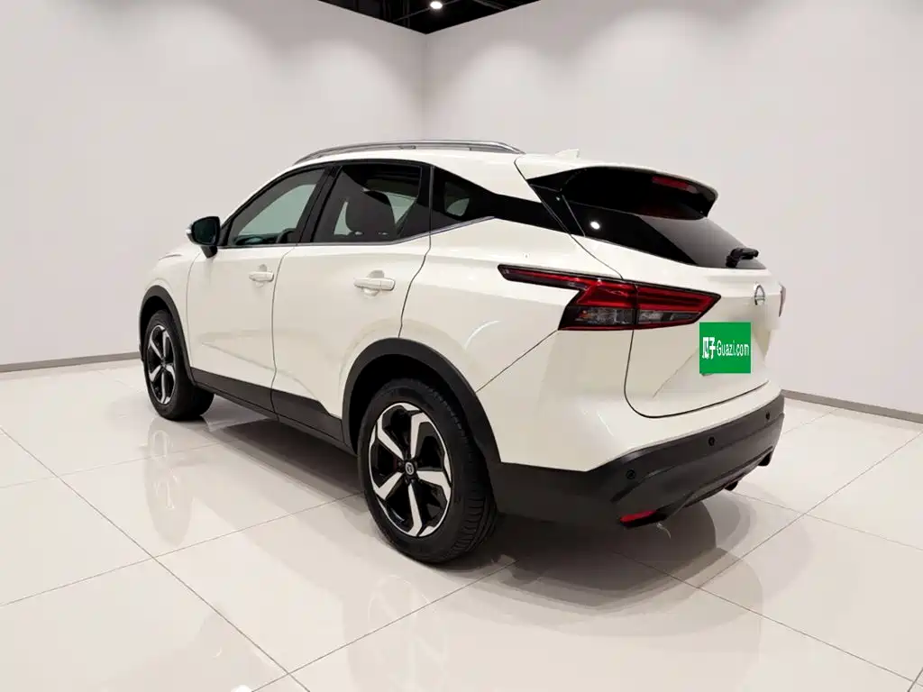 Nissan Qashqai — миниатюра 4