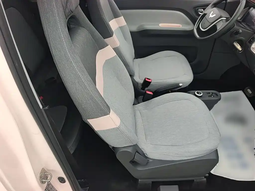 Wuling MINIEV — миниатюра 25