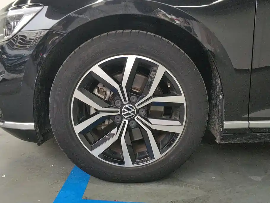 Volkswagen Magotan — миниатюра 6