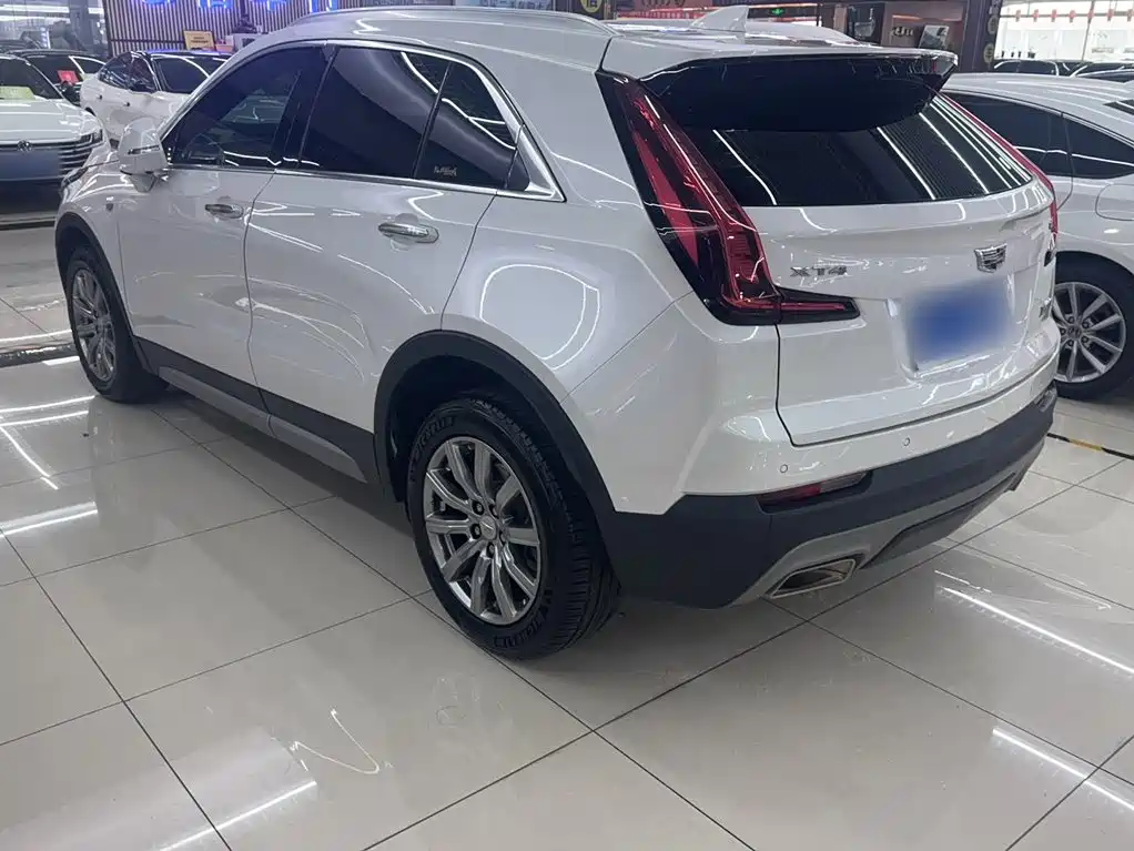 Cadillac XT4 — миниатюра 14
