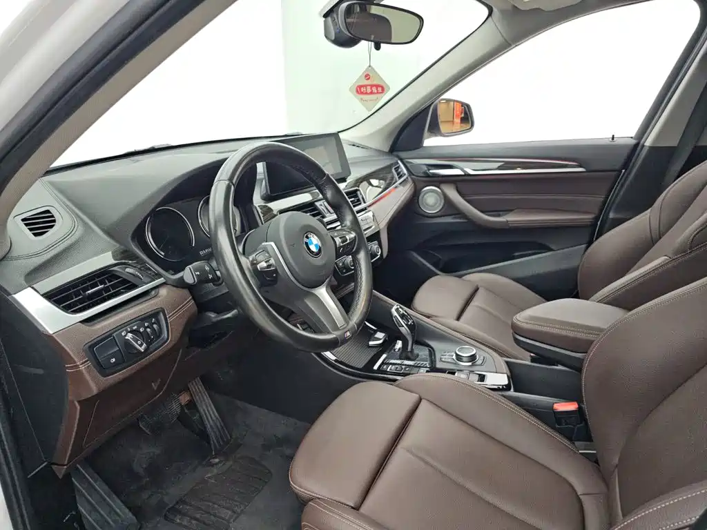 BMW X1 — миниатюра 6