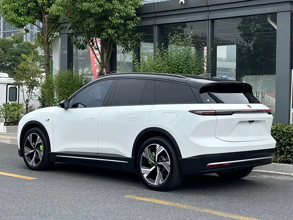 NIO ES6 — миниатюра 4