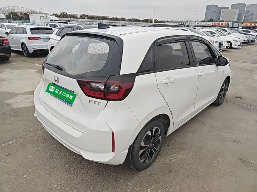 Honda Fit — миниатюра 7