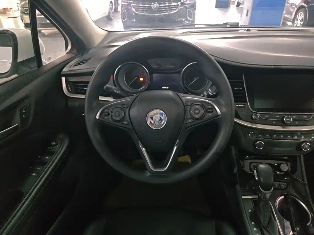 Buick Verano — миниатюра 11
