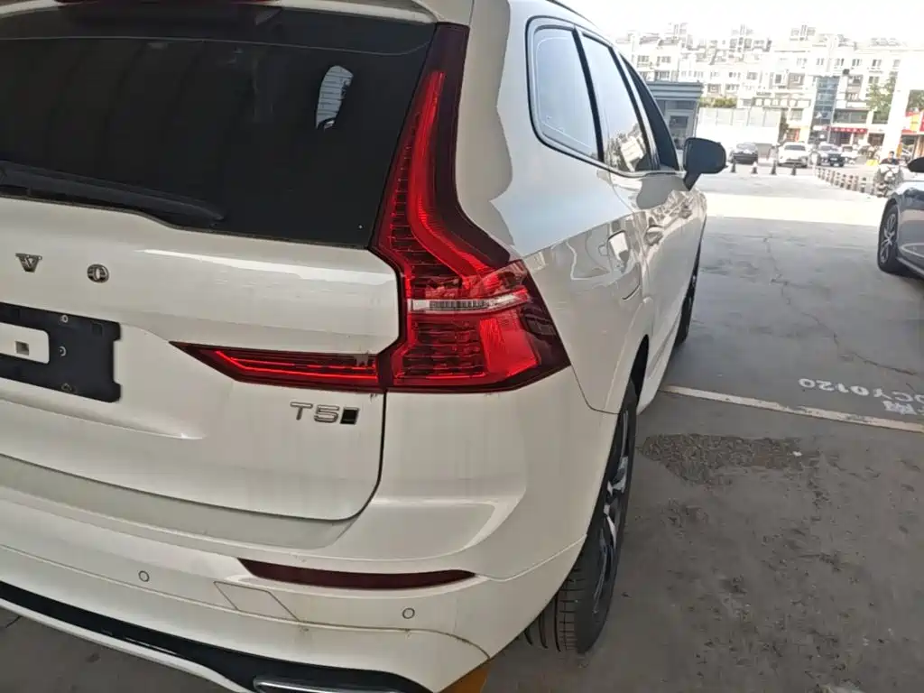 Volvo XC60 — миниатюра 8
