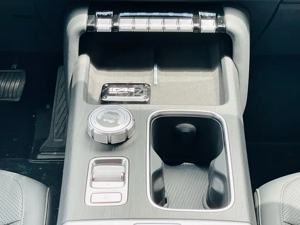 iCAR iCAR V27 — миниатюра 18