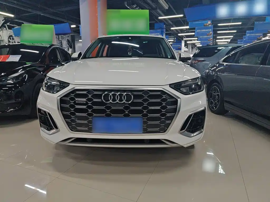 Audi Q5L — миниатюра 4